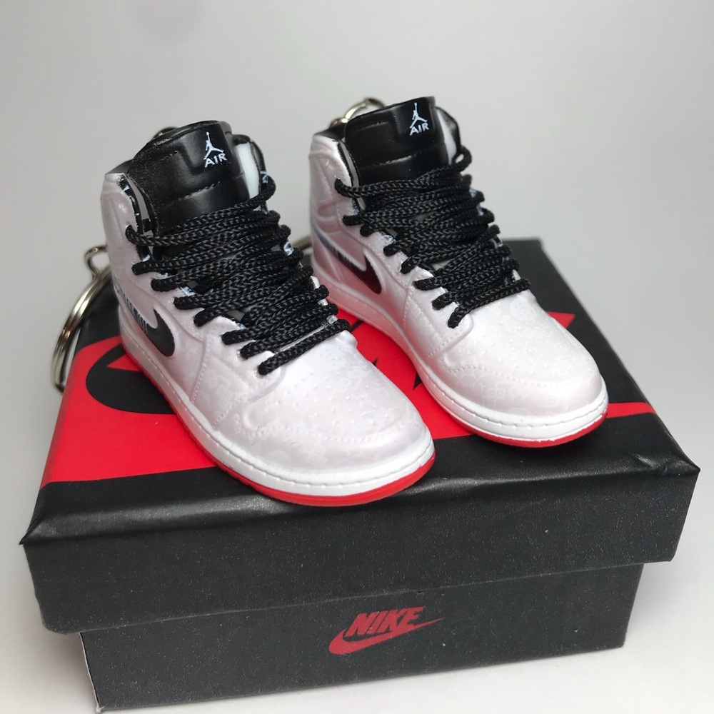 3D keychains - Sneakers - Jordan 1 Retro - Hype. - Picture 6 of 9